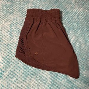 black lulu hottie hot shorts (4)